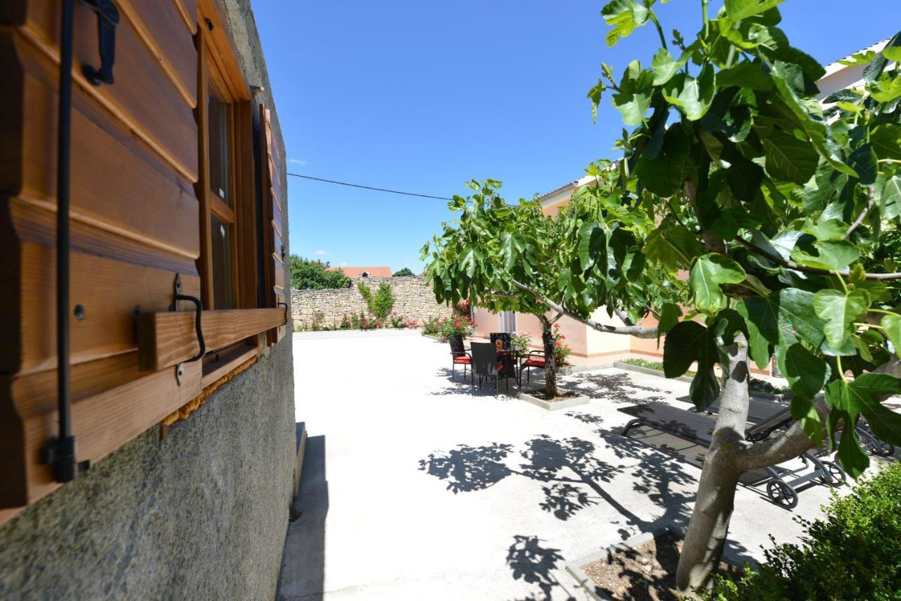 Apartment Kokic Pridraga Luaran gambar