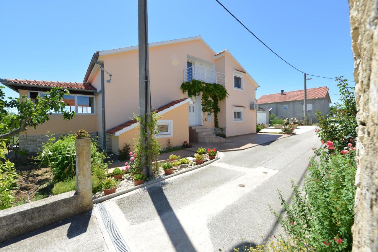 Apartment Kokic Pridraga Luaran gambar