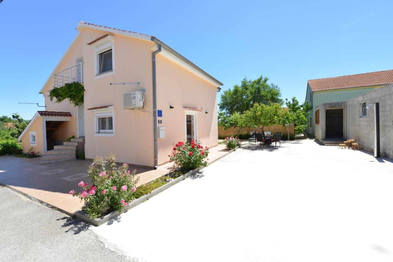 Apartment Kokic Pridraga Luaran gambar