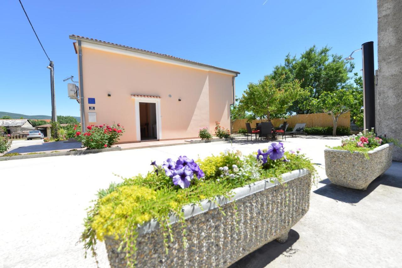 Apartment Kokic Pridraga Luaran gambar