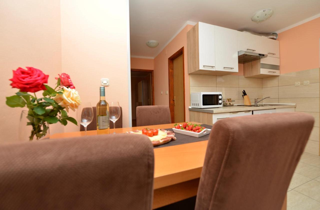 Apartment Kokic Pridraga Luaran gambar