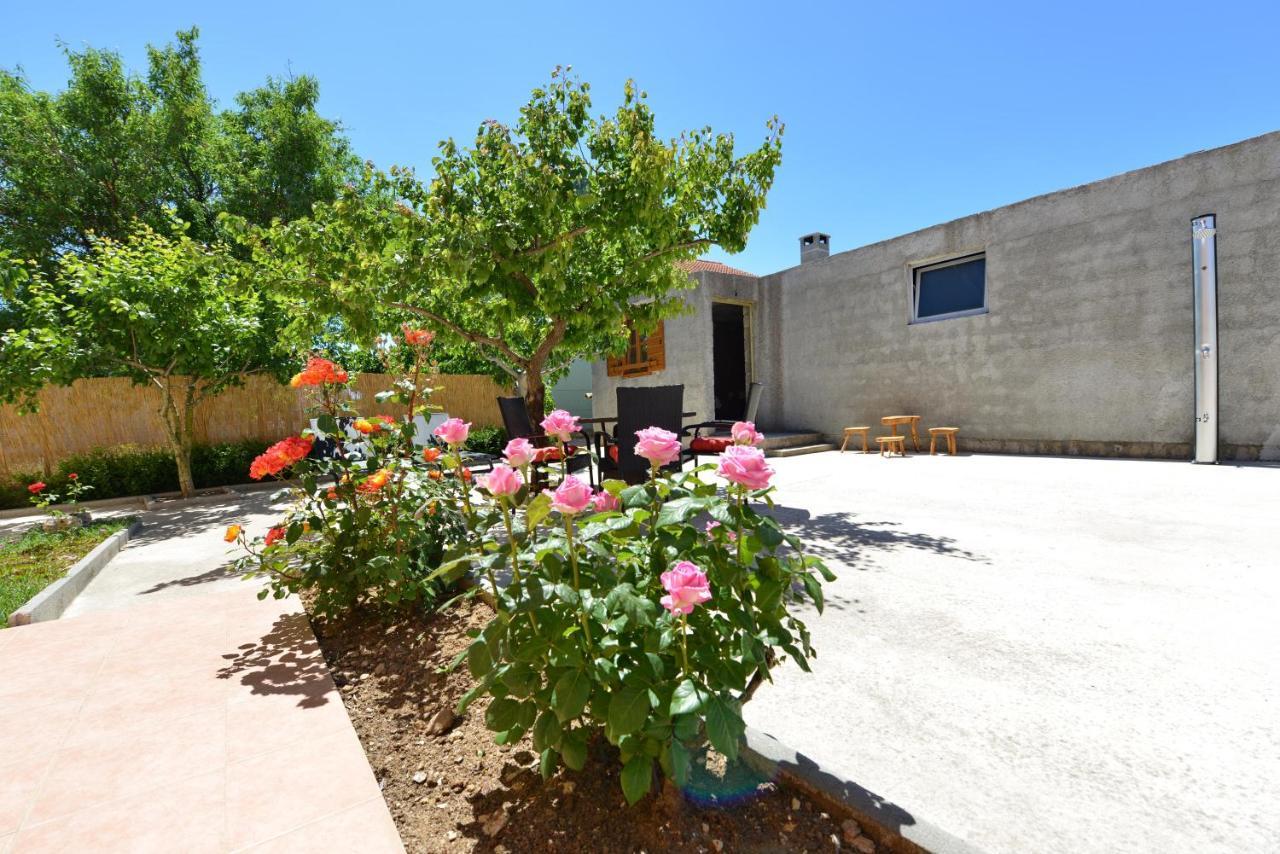 Apartment Kokic Pridraga Luaran gambar