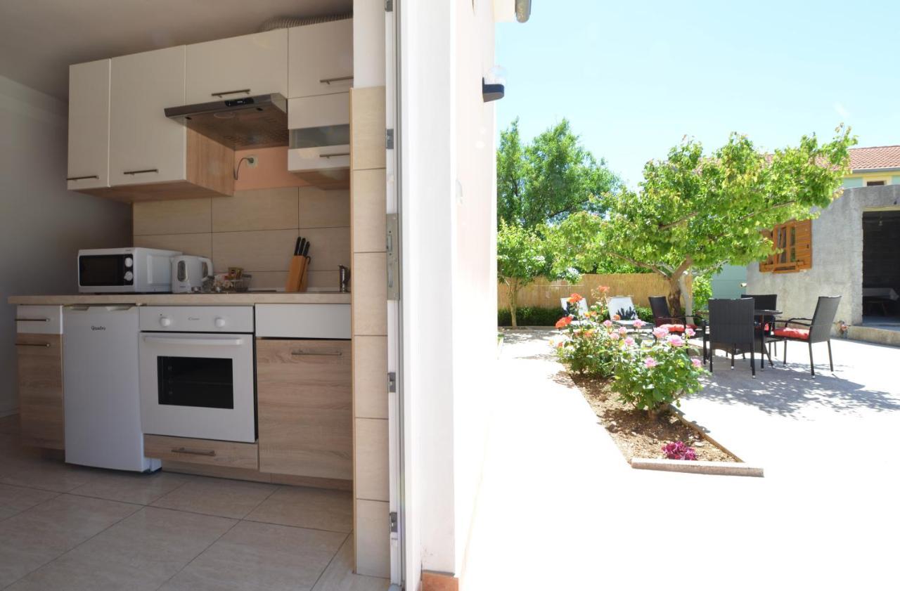 Apartment Kokic Pridraga Luaran gambar