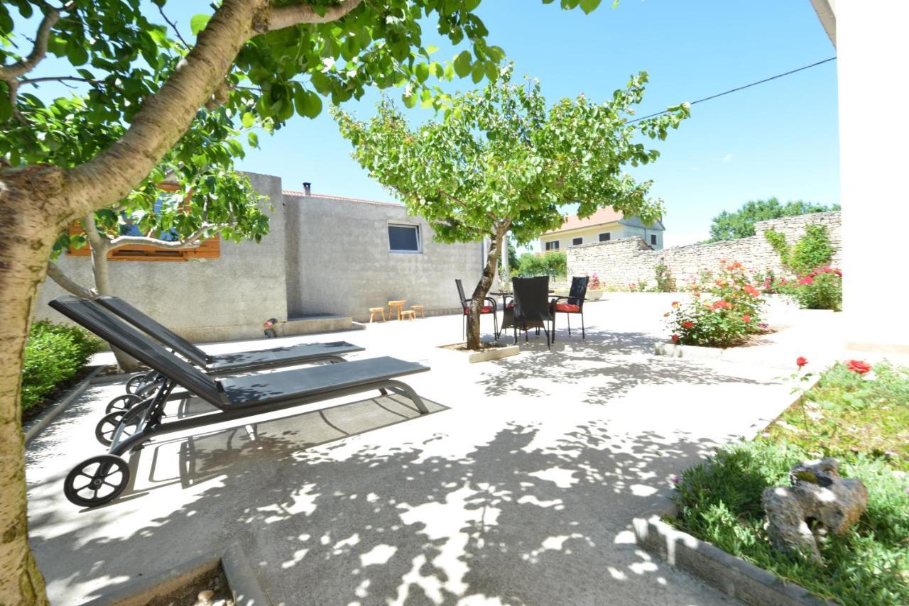 Apartment Kokic Pridraga Luaran gambar