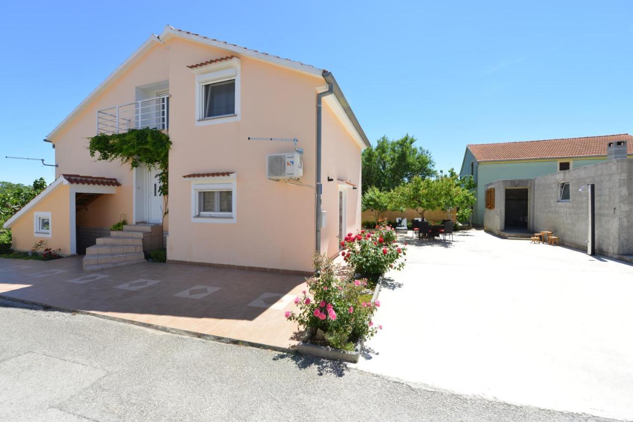 Apartment Kokic Pridraga Luaran gambar